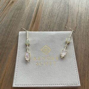 Kendra Scott Blush and Gold Dangle Earrings
